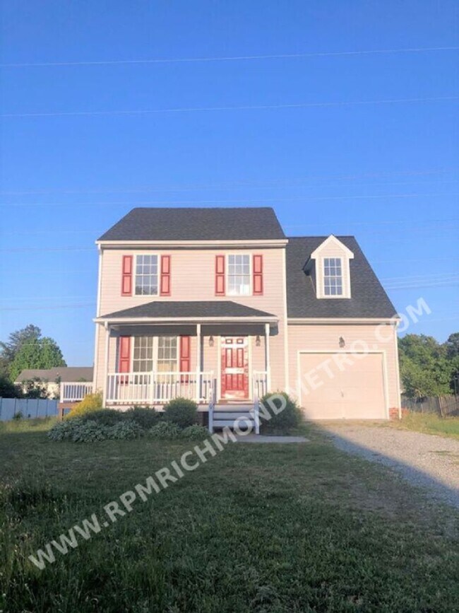 Building Photo - Beautiful 4 Bedroom, 2.5 Bathroom Home in ...