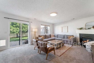 Building Photo - 2533 S 1400 W
