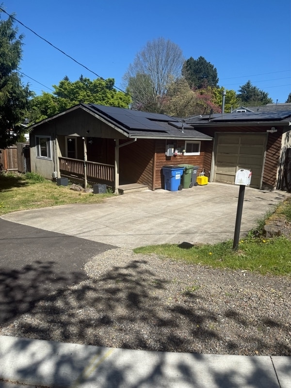 Building Photo - 8524 SE 28th Ave
