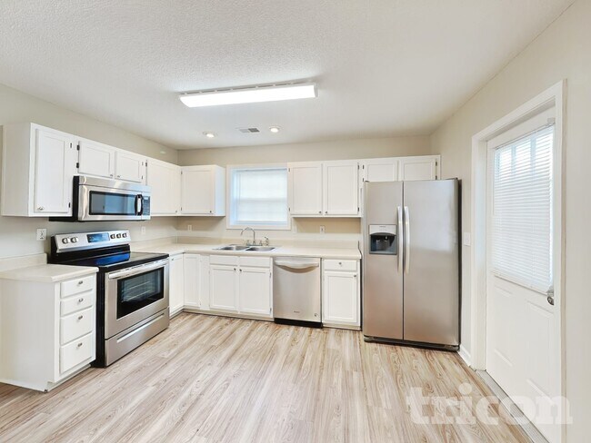 Foto del edificio - 524 Chisolm Way