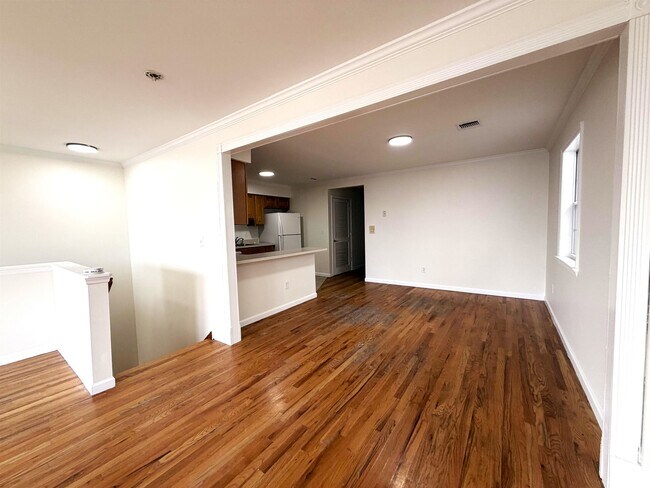 Foto del edificio - 325 Arlington Ave