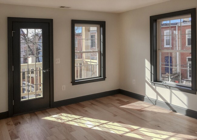 Building Photo - 412 Richardson Pl NW