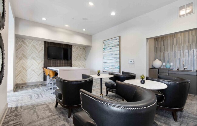 Foto del edificio - 8601 Lenten Rose Ct