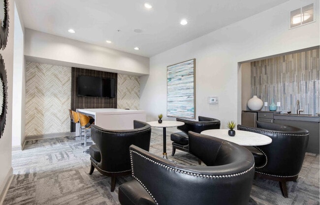 Building Photo - 8601 Lenten Rose Ct