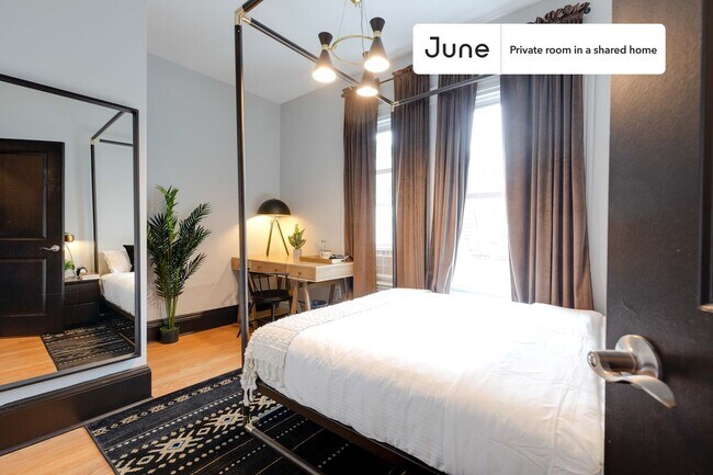 Foto del edificio - Room in Shared 4 bed/1.5 bath home in South Boston