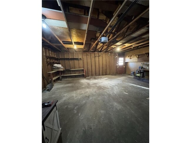 Building Photo - 6024 113th Ave N