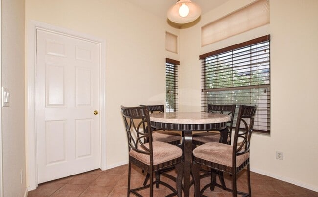 Foto del edificio - 3 Bedroom 2 Bath home in Power Ranch