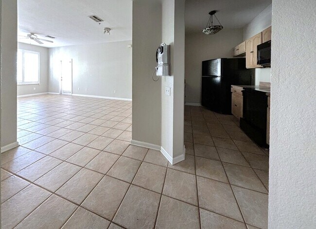 Foto del edificio - 1224 S Hiawassee Rd