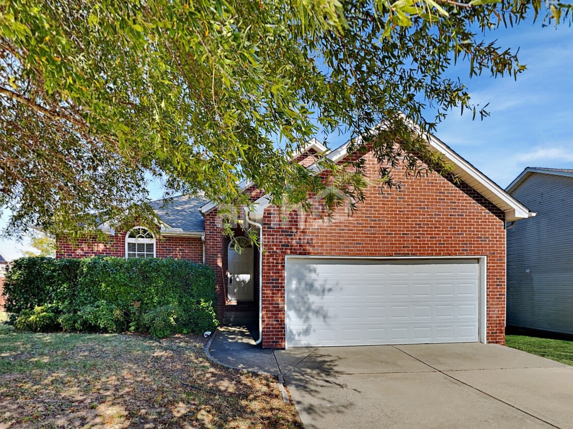 Foto principal - 1308 Chapman Ct