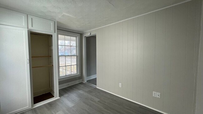 Foto del edificio - 1803 Mansfield Rd