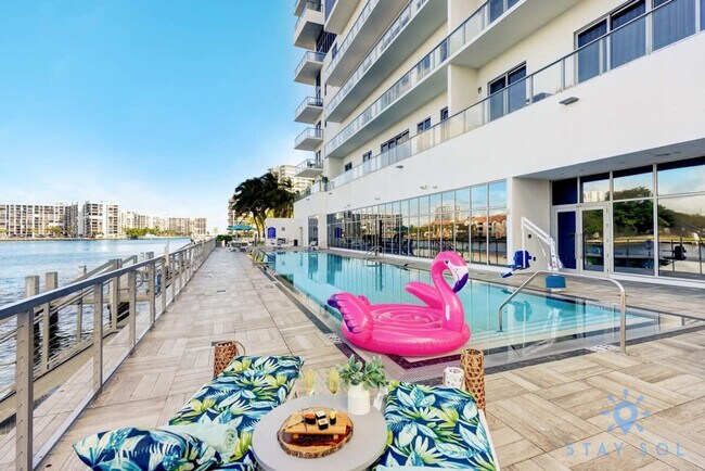 Foto del edificio - 4010 S Ocean Dr