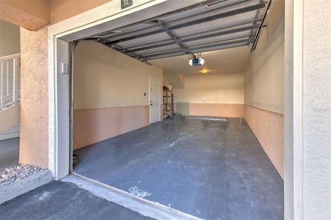 Building Photo - 3312 Bay Club Cir