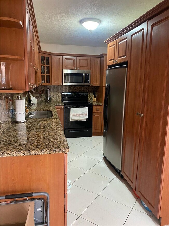 Foto del edificio - 5900 SW 127th Ave