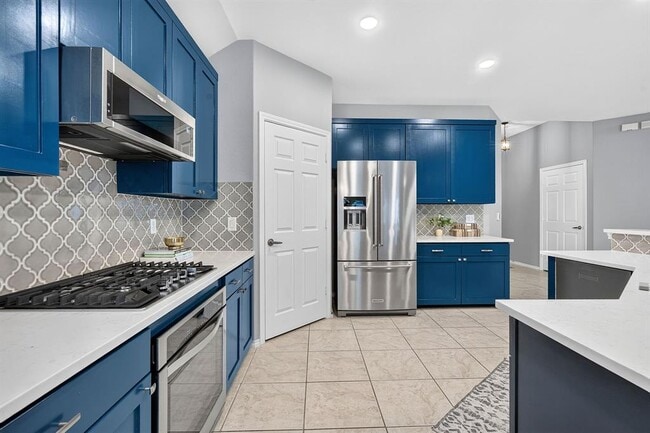 Building Photo - 516 Carismatic Ln