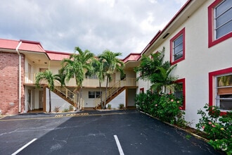 Building Photo - 308 Southwind Ct