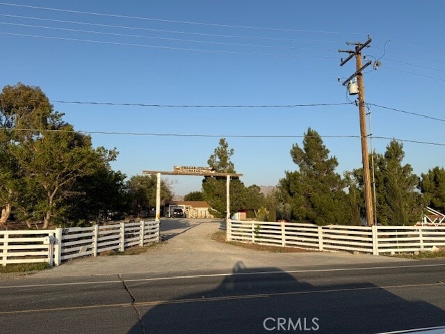 Building Photo - 16100 Navajo Rd
