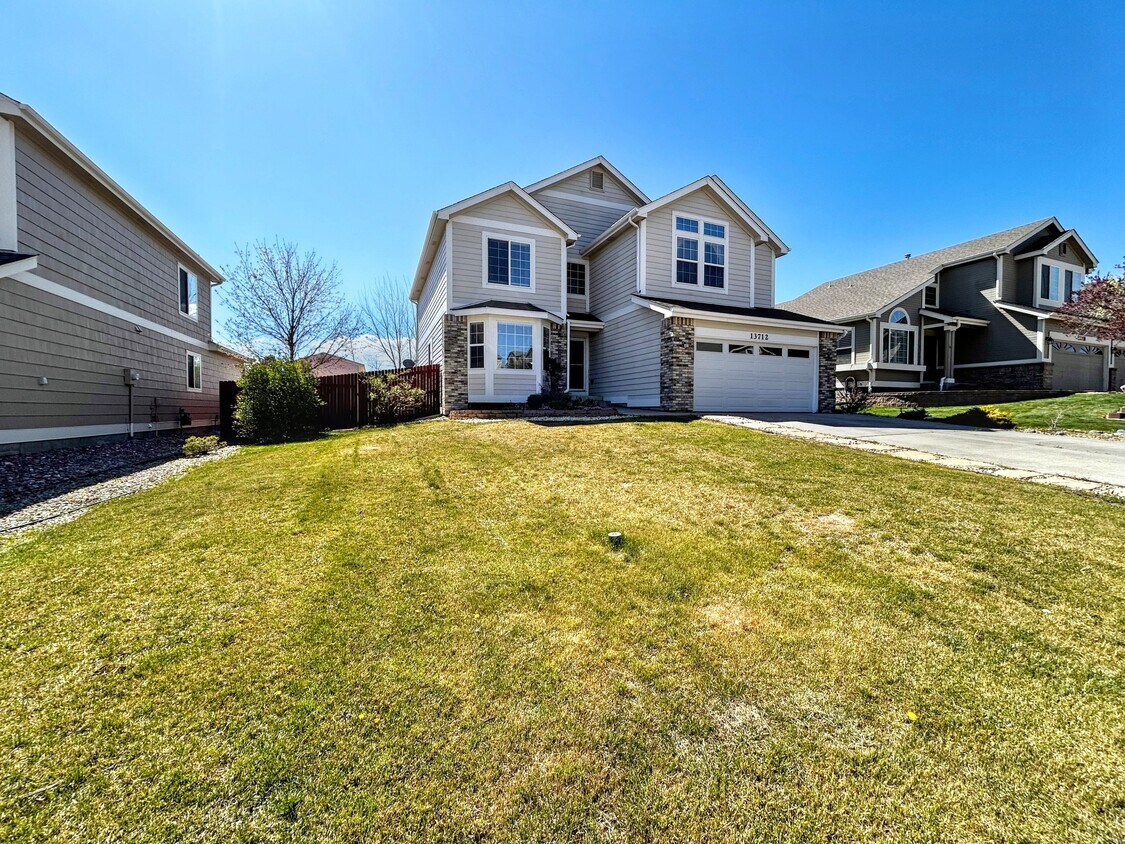 Foto principal - 13712 Narrowleaf Dr
