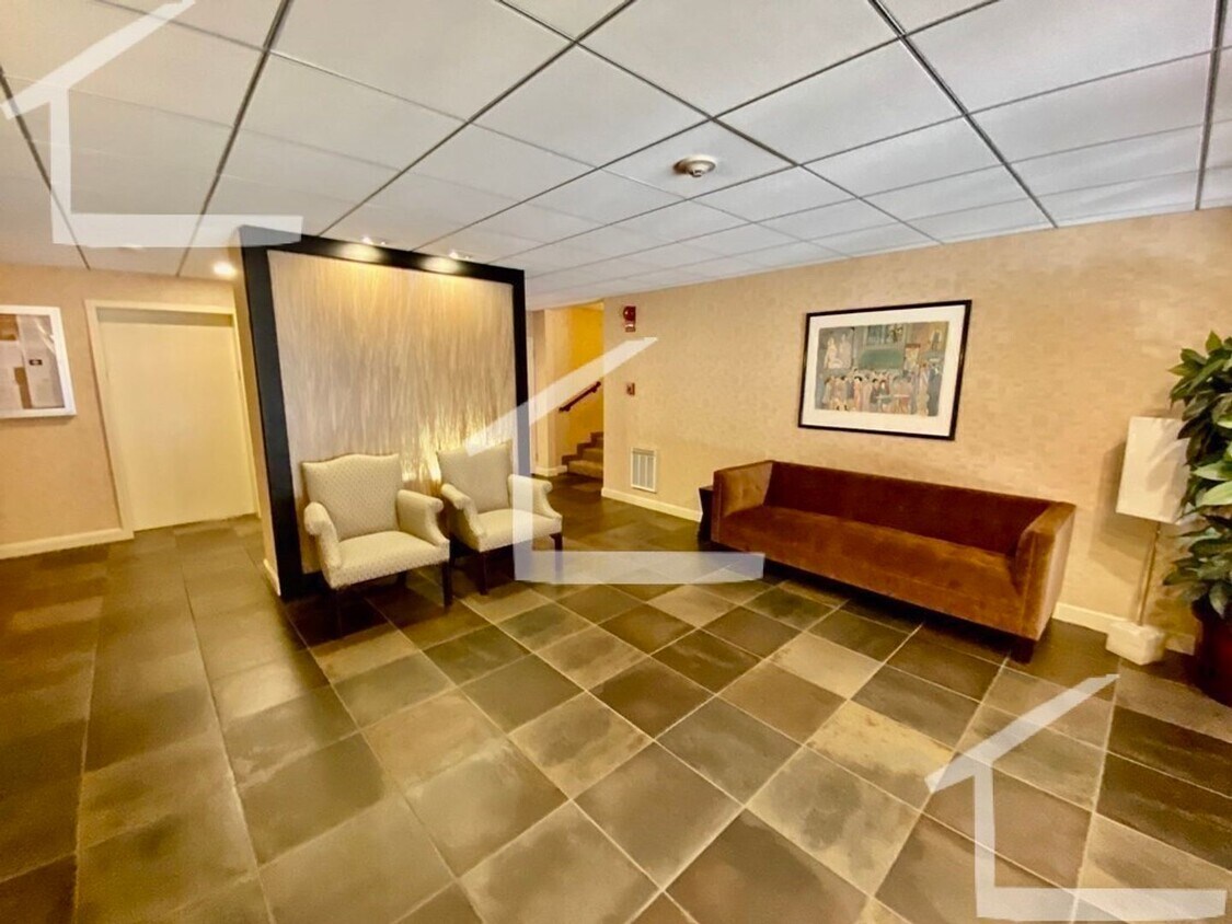 Foto principal - No Brokers Fee, Coolidge Corner Area, Gara...