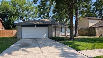 Building Photo - 10710 Ambergate Dr