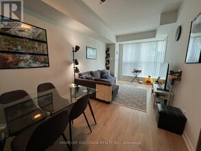 Building Photo - 5168-5168 Yonge St