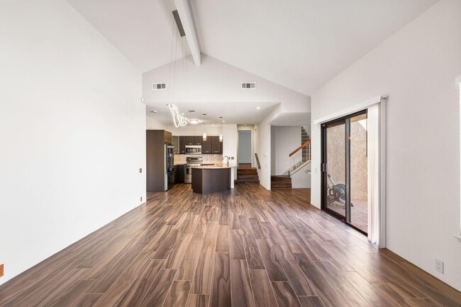 Foto del edificio - 73416 Irontree Dr