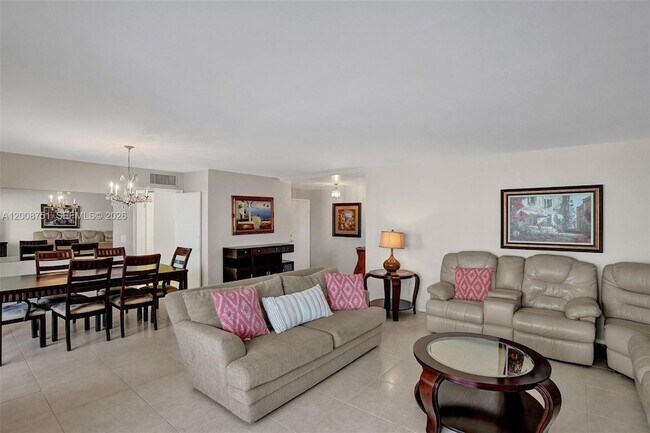 Foto del edificio - 4280 Galt Ocean Dr
