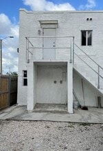 Building Photo - 337 NW 59th Terrace