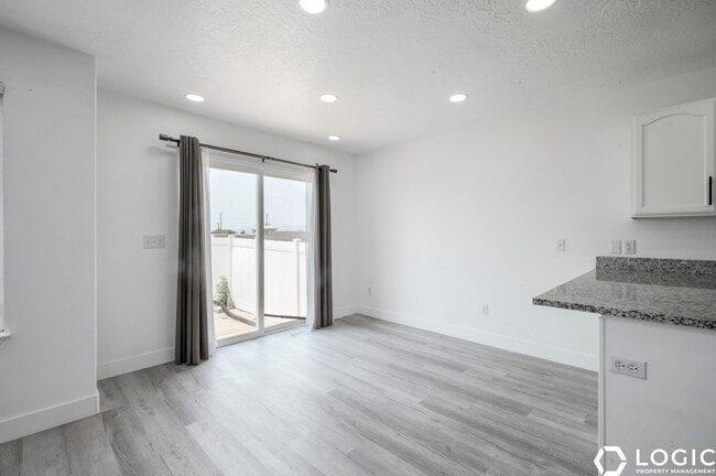 Building Photo - 1212 S 1410 E