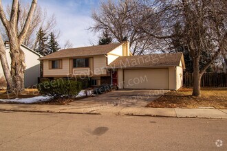 Building Photo - 2930 Sagebrush Dr