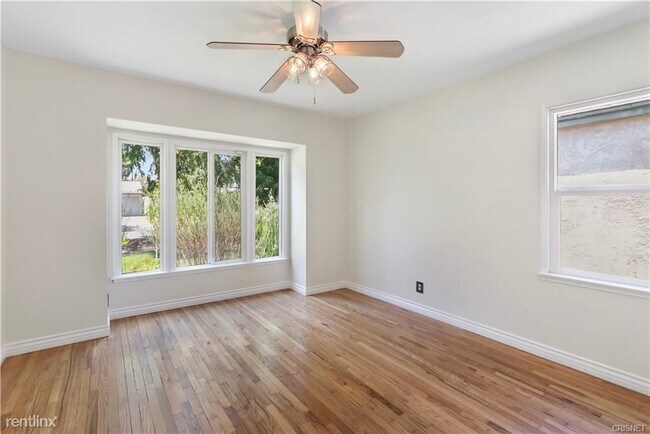 Building Photo - 3 br, 1 bath House - 6244 Simpson Ave