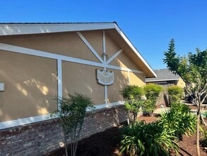 Building Photo - 1681 Marion St