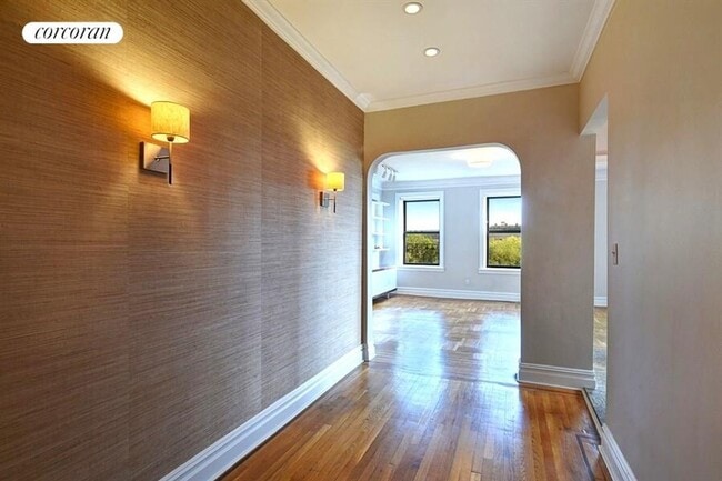 Building Photo - 255 Eastern Pkwy