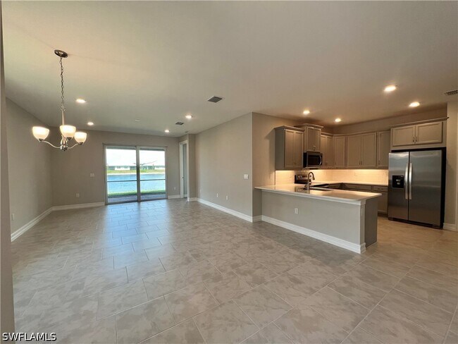 Building Photo - 842 Enbrook Lp