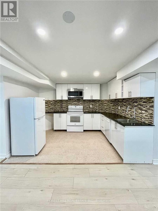 Building Photo - 432 Sydor Ct