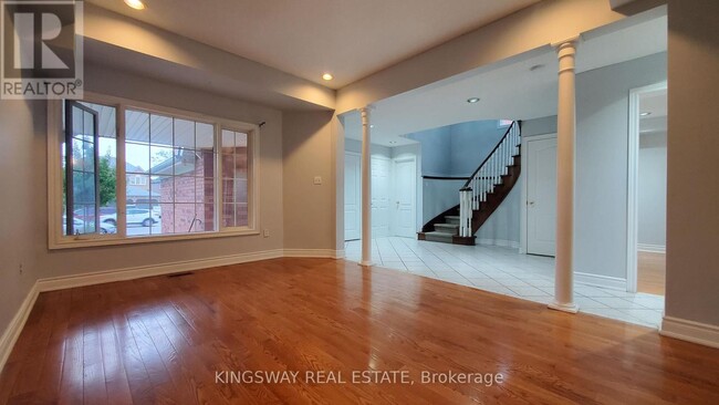 Building Photo - 134 Fernforest Dr