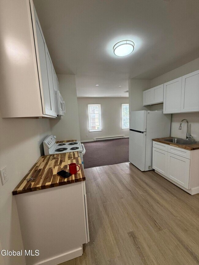 Foto del edificio - 474 3rd St