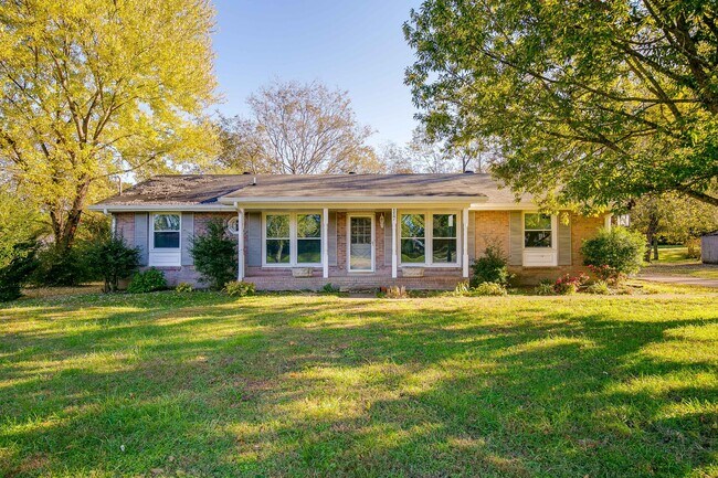 Foto del edificio - 117 Creekwood Dr