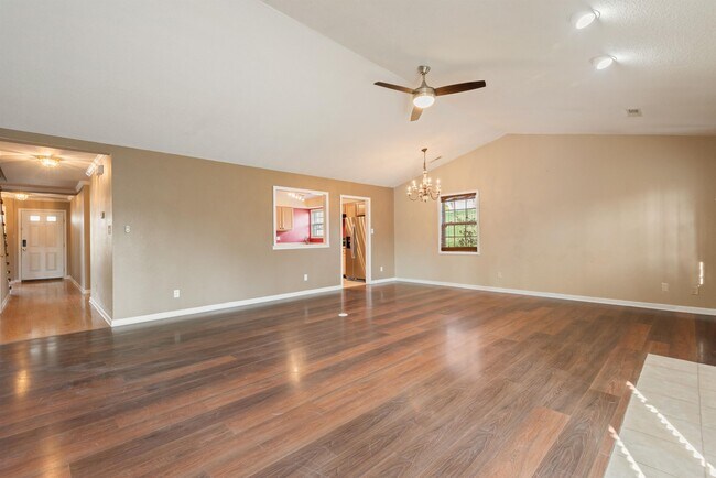 Foto del edificio - 550 Brookshire Way