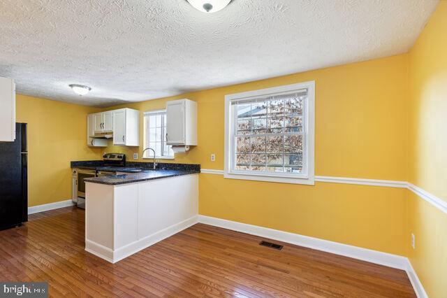 Building Photo - 3611 Castle Terrace