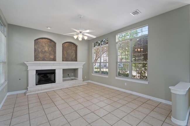 Building Photo - 3906 Gaines Ct