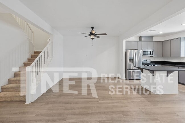 Building Photo - 3135 Blackbird Ct
