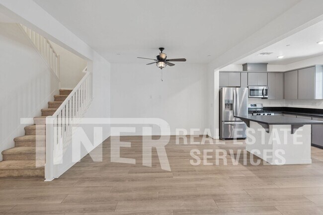 Foto del edificio - 3135 Blackbird Ct