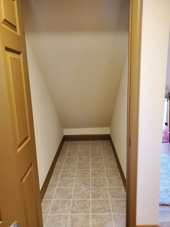 Foto del edificio - 3428 Bedminster Rd