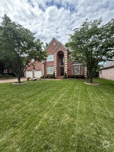 Building Photo - 4632 Sterling Cross