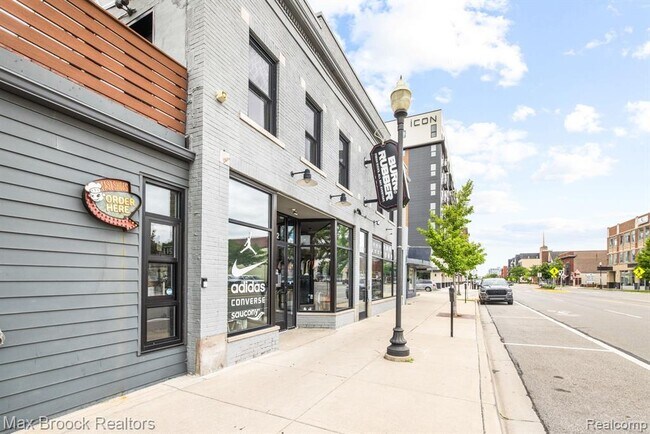 Foto del edificio - 510 N Main St