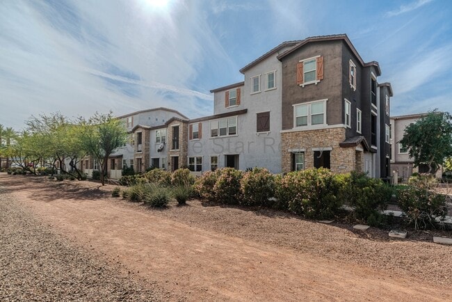 Foto del edificio - 5815 S 23rd Way