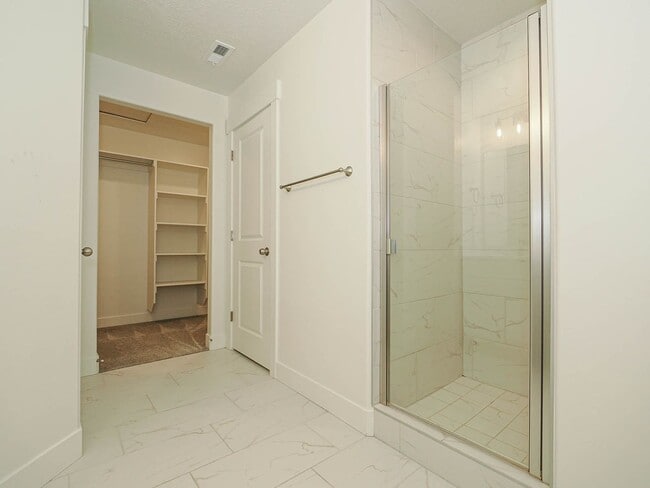 Building Photo - 3 bedroom, 2.5 bathroom Saratoga Springs T...