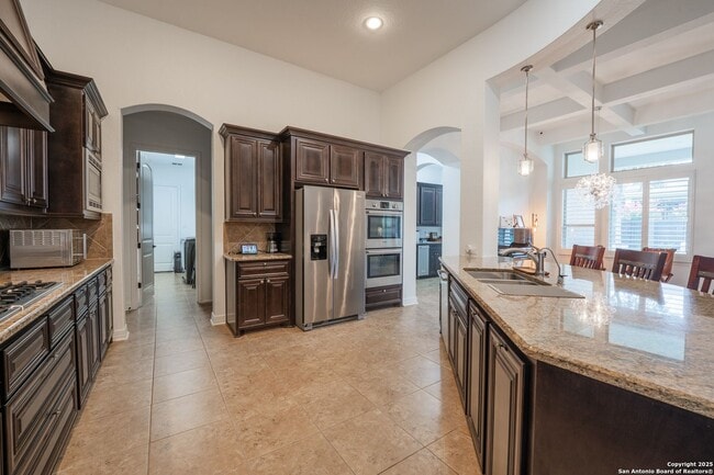 Building Photo - 3715 Coggeshall Ln