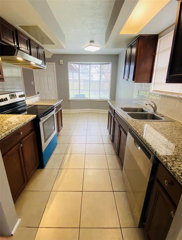 Building Photo - 7407 Aqua Ln