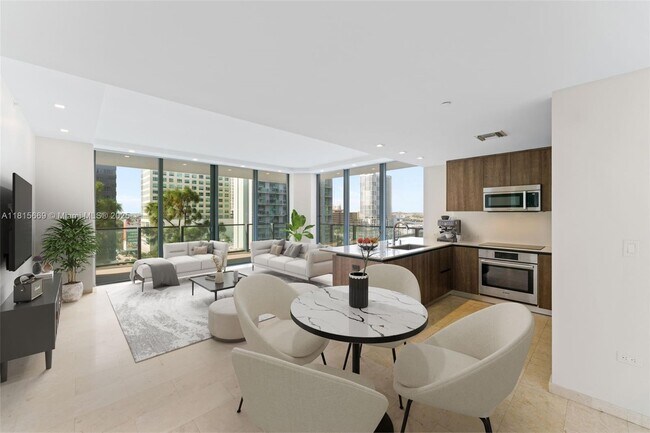Foto del edificio - 88 SW 7th St